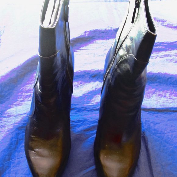 NINE WEST-BLACK LEATHER HIGH HEEL BOOTS-NEW- SIZE8.5-MID-CALF - Picture 3 of 10